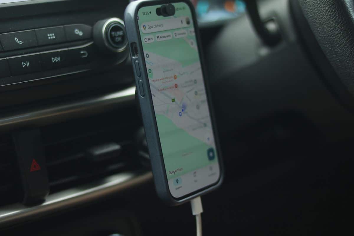 Navegación móvil en auto Argentina