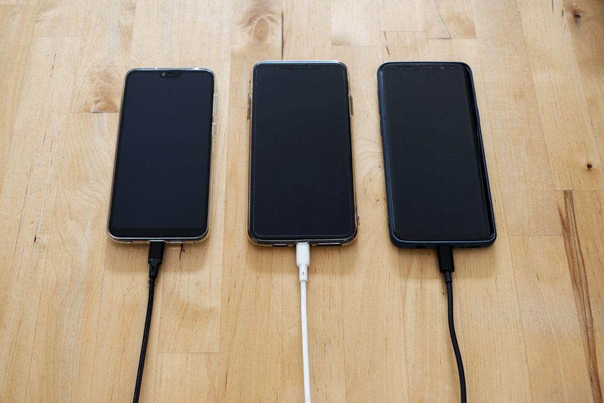 Smartphones compatibles con carga inalámbrica